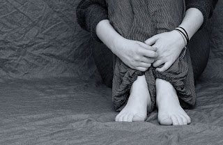 लोग आत्महत्या क्यों करते हैं | Log aatmhatya kyon karte hain