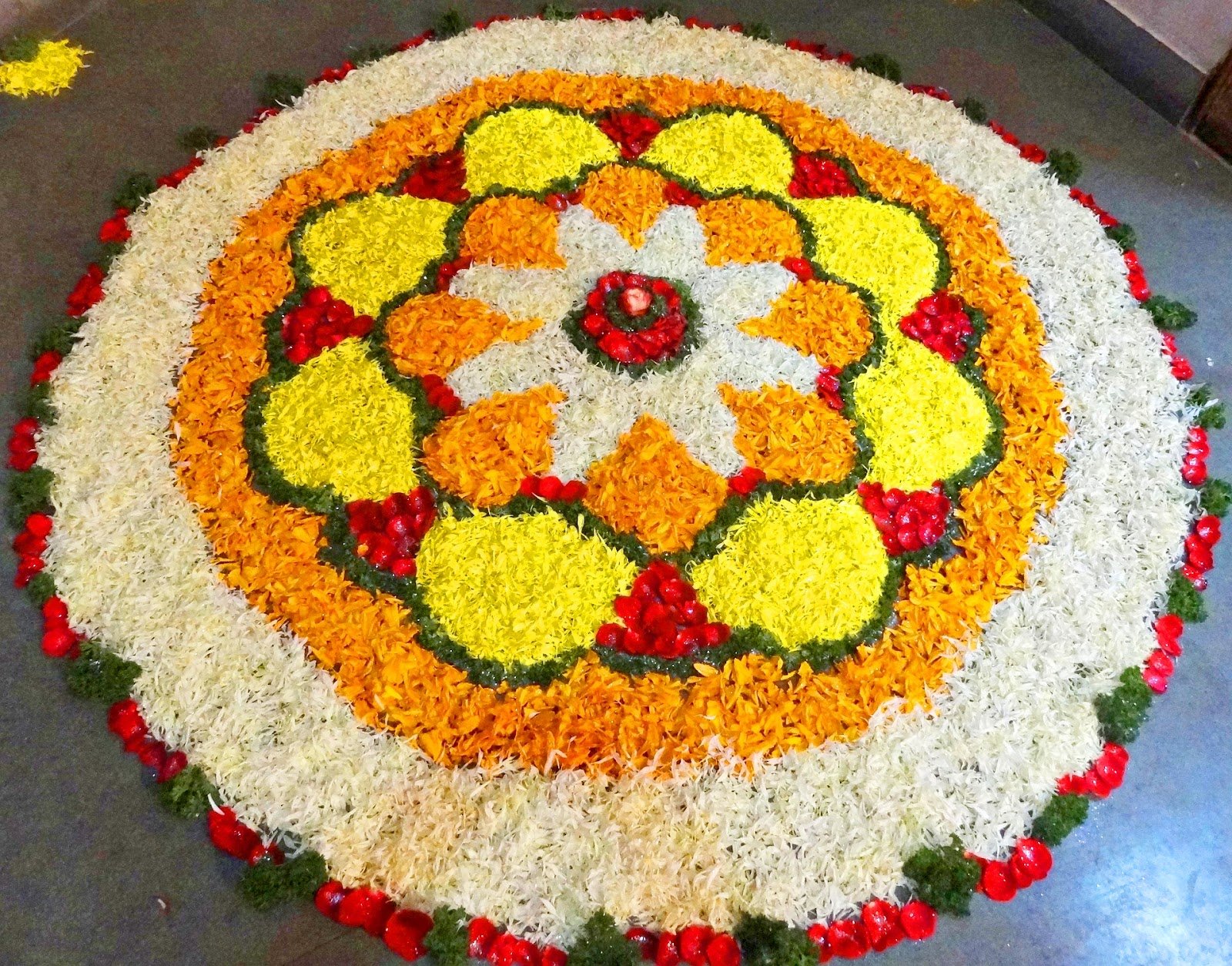 New Rangoli Designs easy and simple | Free Hand Rangoli Designs
