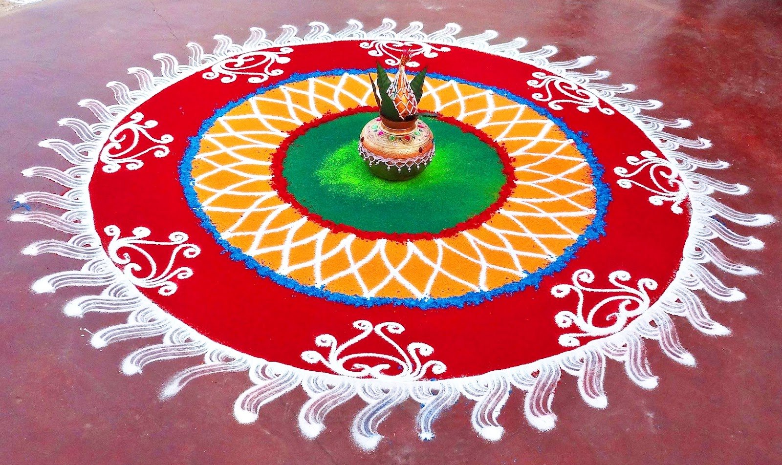 New Rangoli Designs easy and simple | Free Hand Rangoli Designs