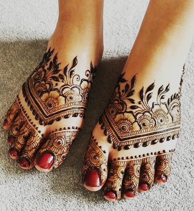Pair ki mehndi design simple photo पैर मेहंदी डिजाइन फोटो | Pair ki mehndi design simple photo