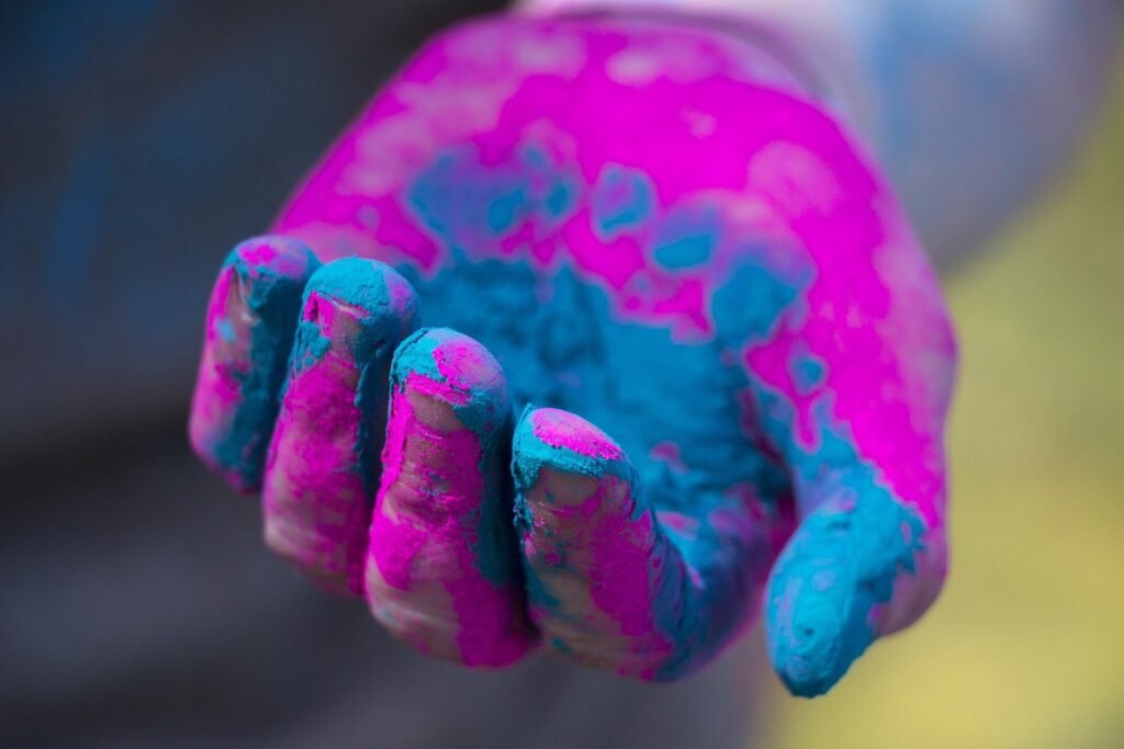 Holi 2026 Motivation: अगर दुनिया खिलाफ हो, तो कैसे जीतें? भक्त प्रहलाद की 5 बातें जो आपकी जिंदगी बदल देंगी।