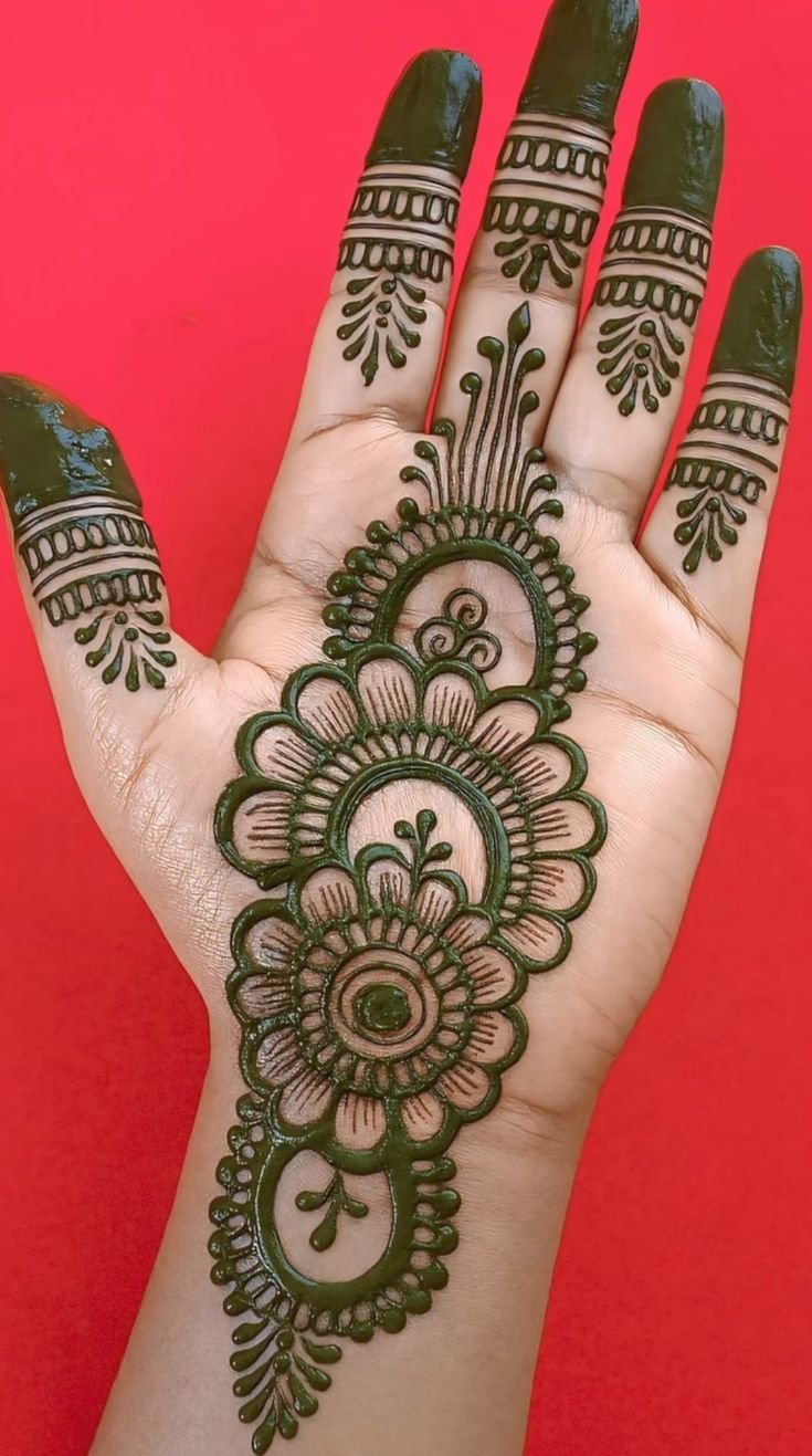 Latest back hand mehndi design new style