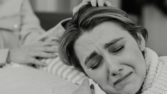 Online Mentor से बात करें — Therapist नहीं, Real इंसान चाहिए तो यहाँ आएं