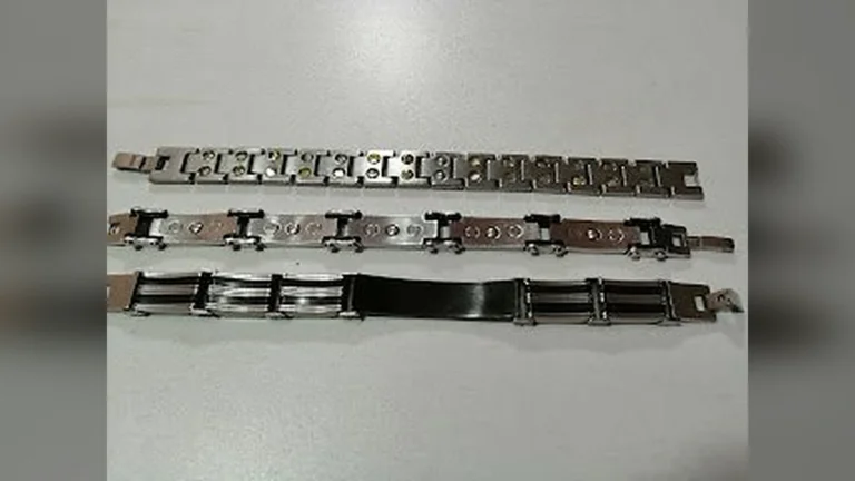 मैग्नेटिक ब्रेसलेट के फायदे | Blood pressure magnetic bracelet in hindi
