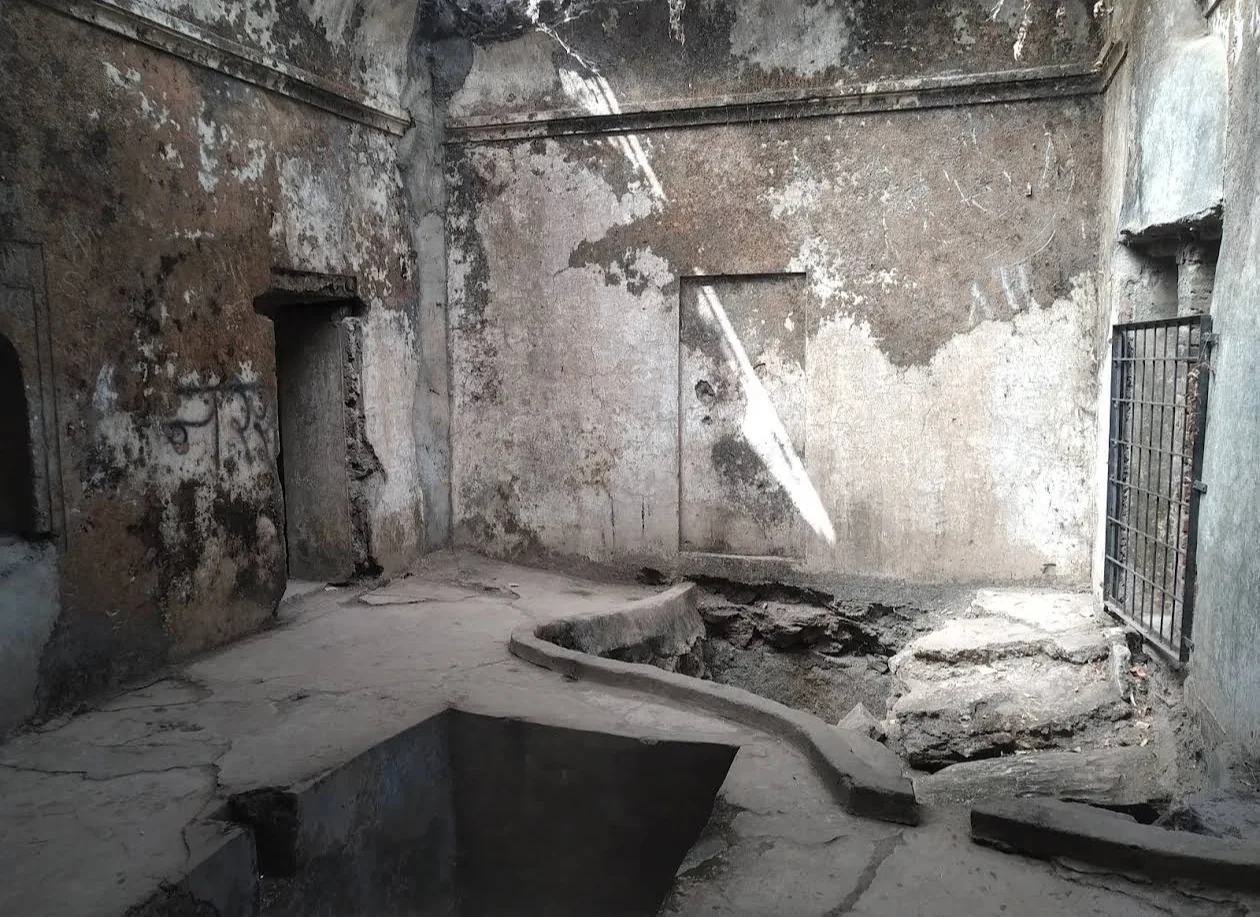Opening inside Moti Mahal locally identified as a secret passage entrance